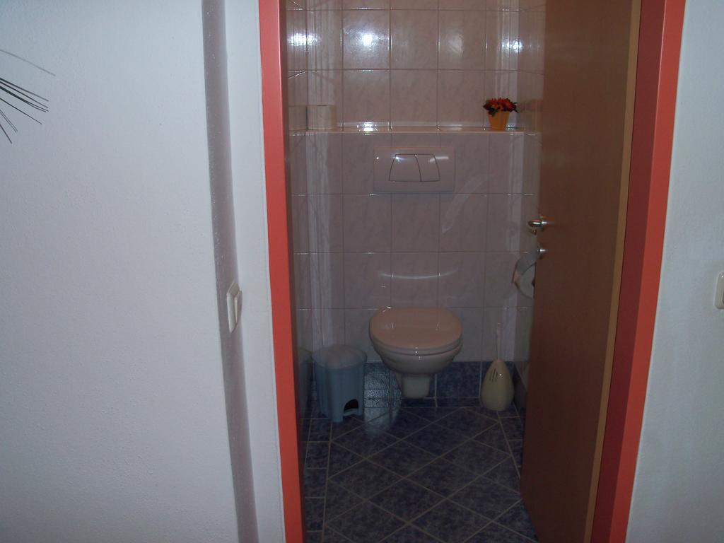Haus Mary Apartment Russbach am Pass Gschutt Bagian luar foto