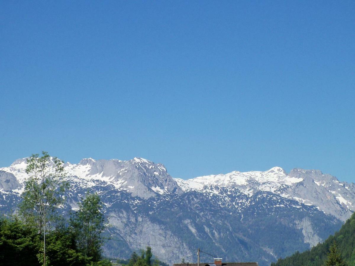 Haus Mary Apartment Russbach am Pass Gschutt Bagian luar foto